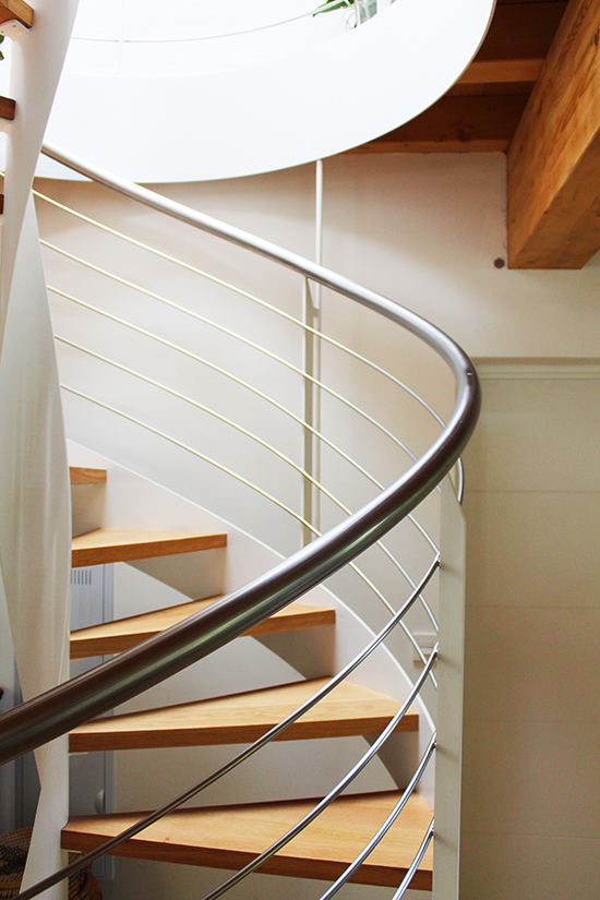 las_fotos_mas_espectaculares_de_escaleras_metalicas_y_madera_en_eibar_elgeta_gipuzkoa.jpg