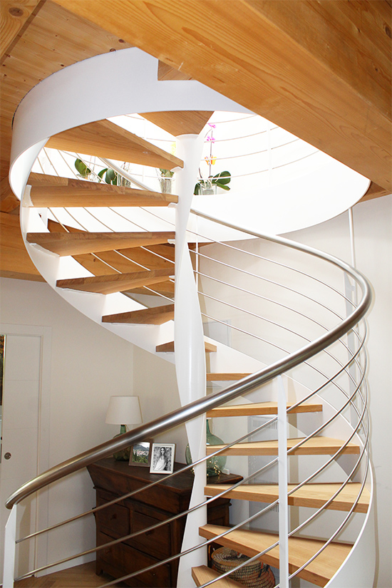 como_pintar_una_escalera_en_eibar_elgeta_gipuzkoa_ibarkalde.jpg