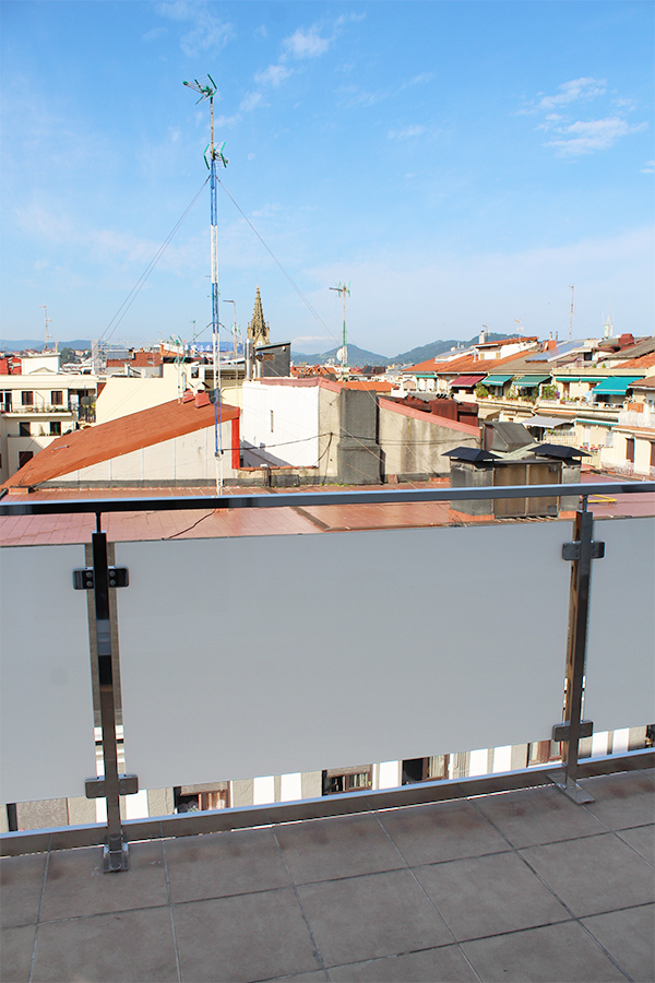 barandillas_de_acero_inoxidable_aisi_316_en_el_barrio_de_gros_de_donostia.jpg