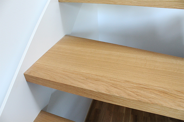 escaleras_de_madera_y_hierro_en_gipuzkoa_urretxu_herreros_especialistas.jpg