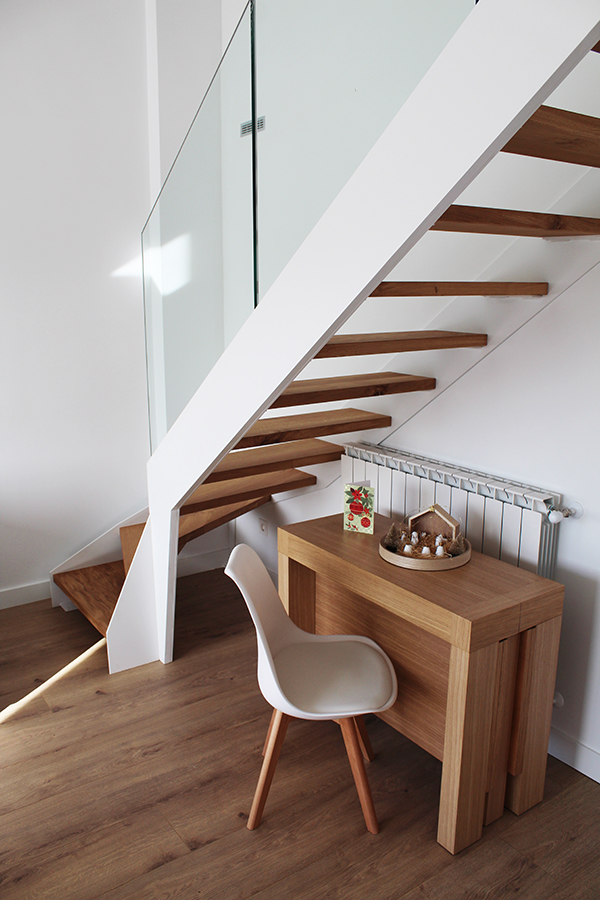 escalera_de_interior_a_medida_en_donostia_san_sebastian_de_ibarkalde.jpg