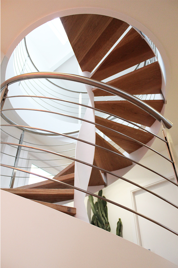 especialistas_en_escaleras_de_caracol_en_gipuzkoa_ibarkalde.jpg