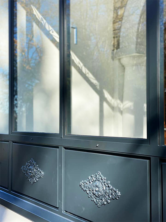 fotografias_de_marquesinas_y_porticos_con_elementos_decorativos_de_ibarkalde.jpg
