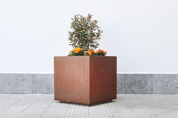 maceteros y jardineras en acero corten. a medida. como conseguir el efecto oxidado