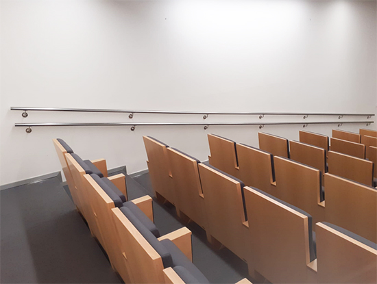 fabricacion_de_pasamanos_para_la_sala_ruiz_balerdi_de_tabakalera_donostia.jpg