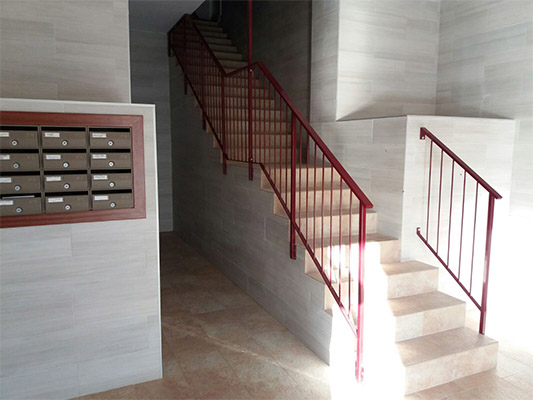 especialistas_en_reparacion_y_restauracion_de_balcones_viejos_y_oxidados.jpg