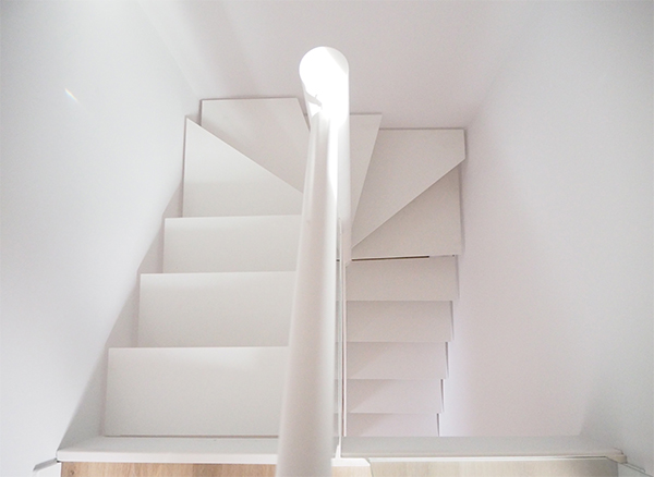 instaladores_de_escaleras_metalicas_en_donostia_gipuzkoa.jpg