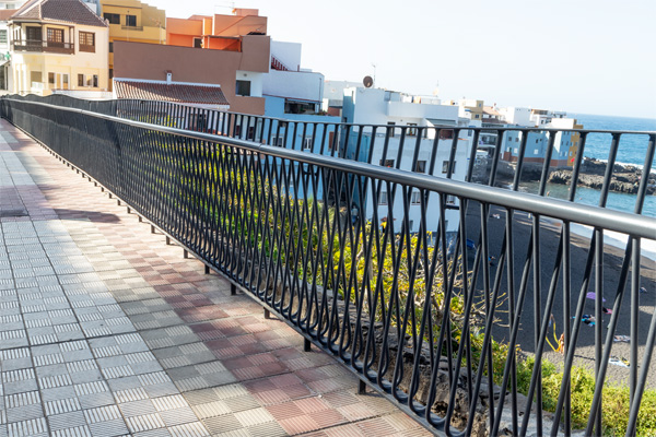 fotografias_del_paseo_maritimo_de_tenerife_en_las_islas_canarias_de_ibarkalde.jpg