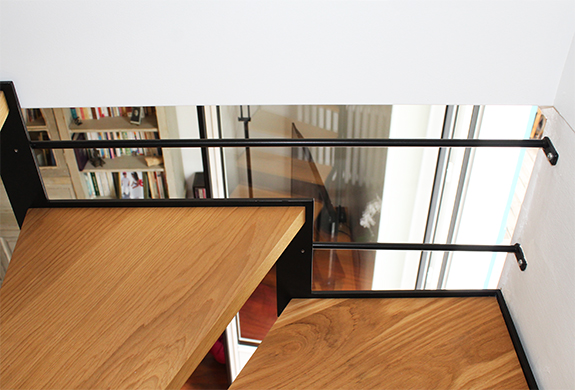 varas_para_proteccion_de_la_escalera_y_evitar_caidas_por_los_huecos.jpg