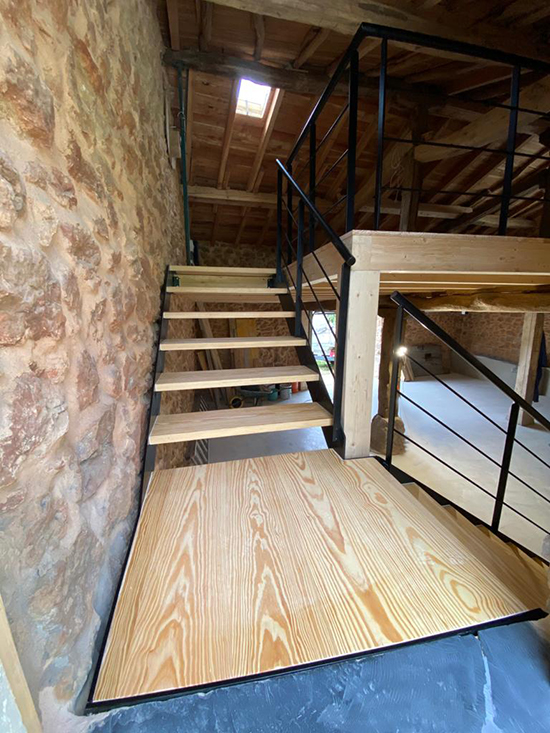 empresas_especialistas_de_escaleras_en_araba_gasteiz_euskadi.jpg