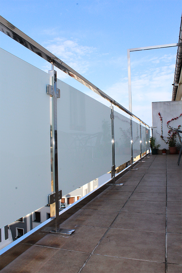 fabricantes_de_barandillas_de_acero_inoxidable_en_san_sebastian_gros_aisi_316.jpg