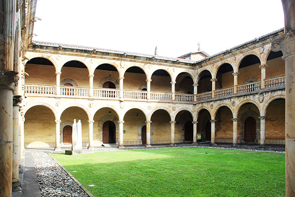claustro_de_la_universidad_de_onate.jpg