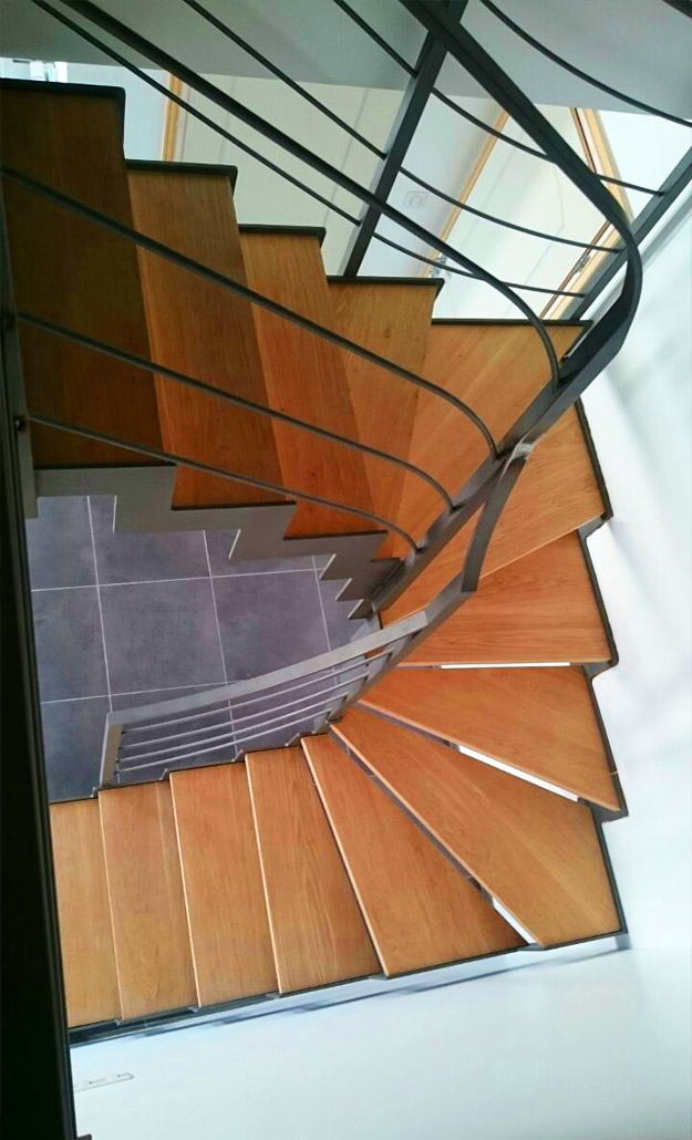 escaleras_metalicas_en_irun_escaleras_en_hondarribia_escaleras_en_hendaya_escaleras_en_lezo.jpg