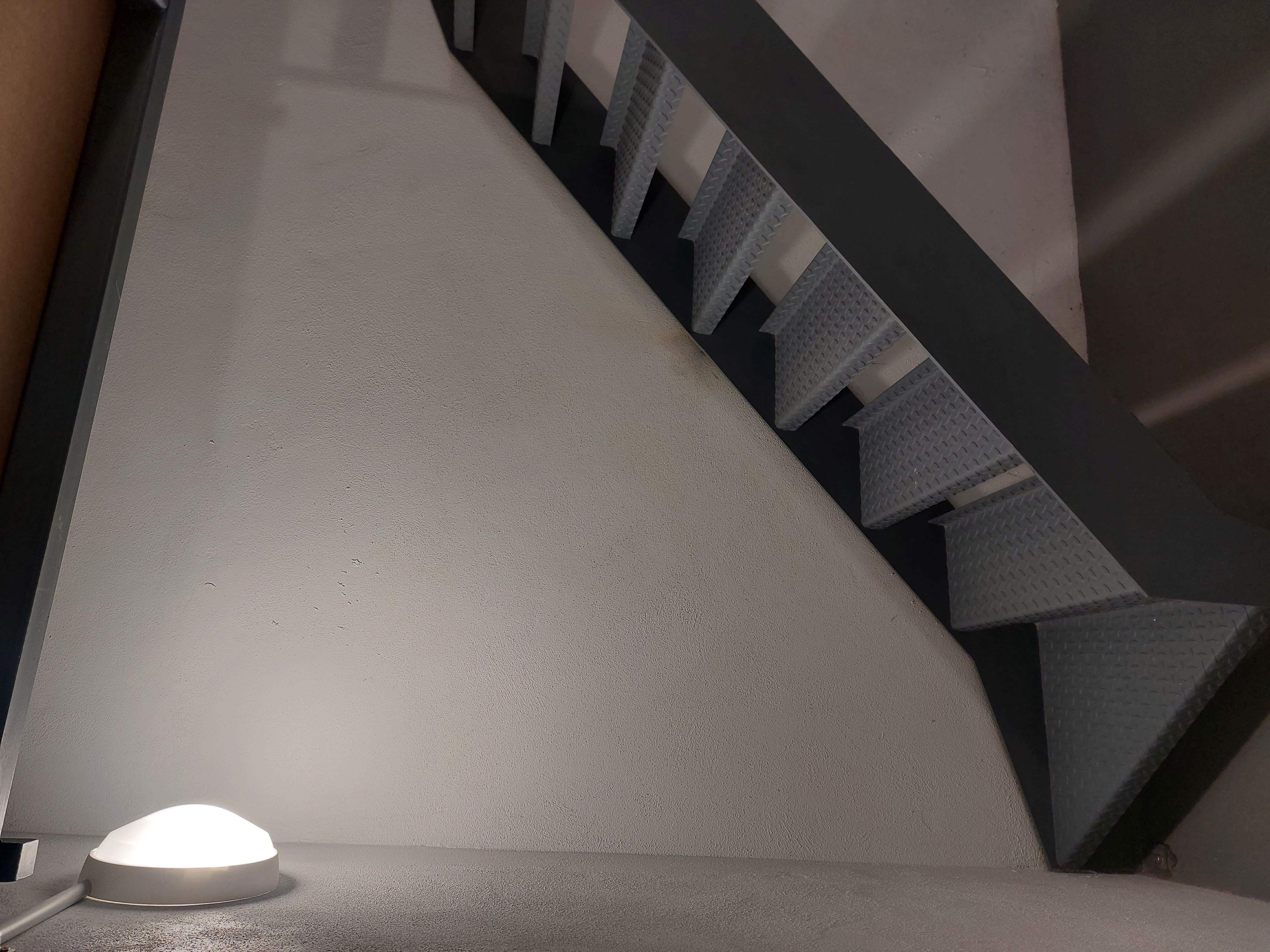 escalera_metalica_para_entreplanta_en_bilbao_bizkaia.jpg