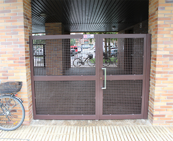 fabricantes_de_puertas_exteriores_en_zarautz_para_comunidades.jpg
