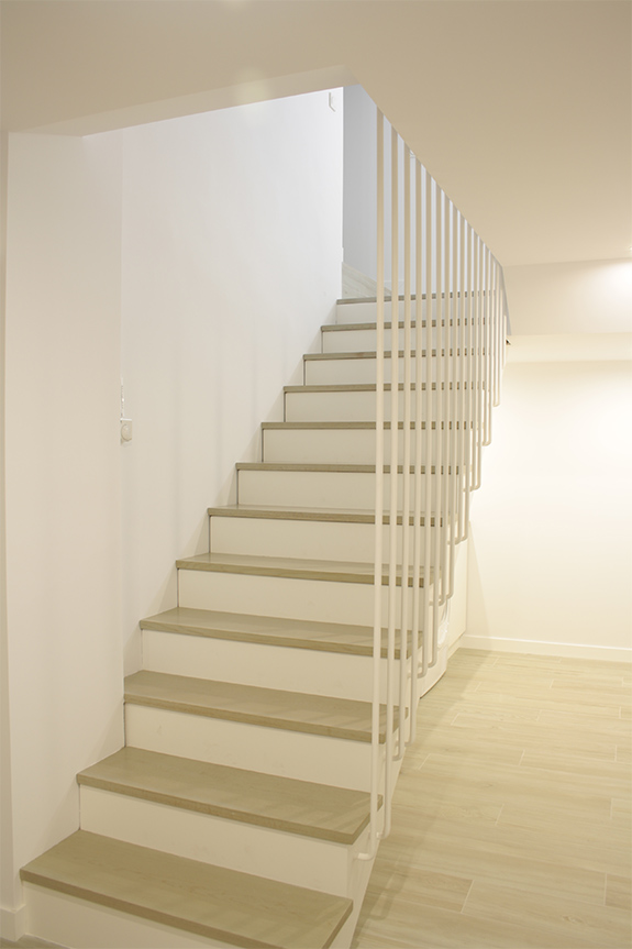 escaleras_en_legazpia_gipzukoa_de_ibarkalde_s.l.jpg