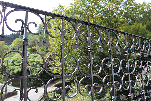 ibarkalde_sl_restauracion_de_barandillas_de_forja_en_hernani_gipuzkoa.jpg