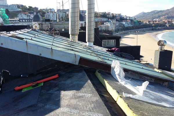 como_instalar_un_lucernario_y_un_lucero_en_san_sebastian_donostia.jpg