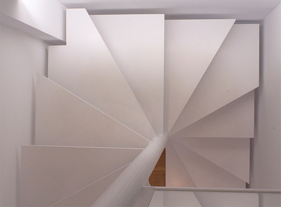 escaleras_a_medida_y_baratas_en_san_sebastian_donostia_modelo_salaberria.jpg