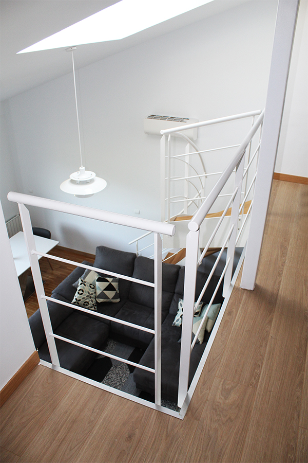 escalera_y_barandilla_en_urretxu_de_ibarkalde_sl_especialista_en_escaleras_de_euskadi.jpg