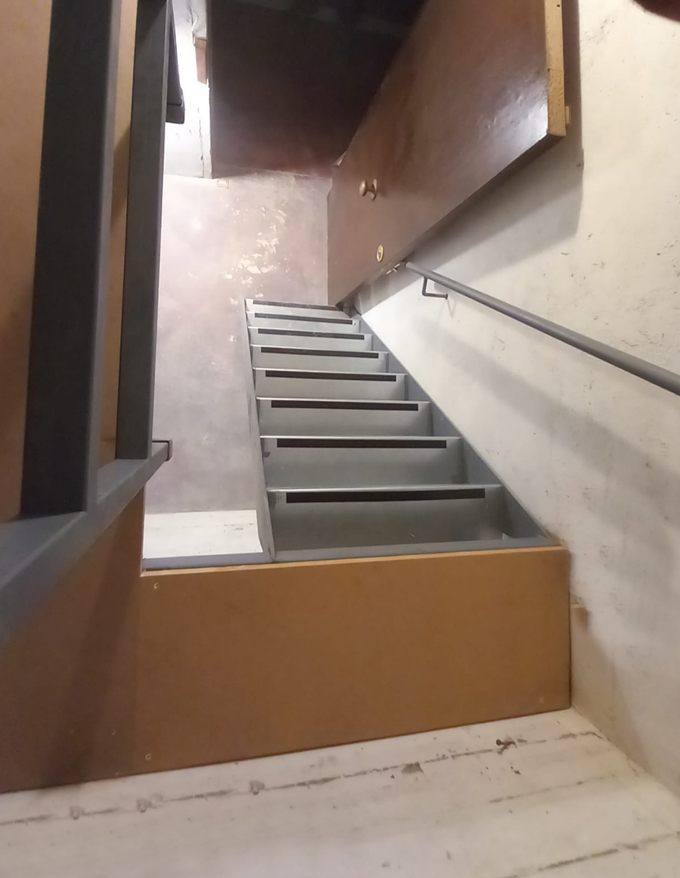 entreplanta_para_trastero_de_dimensiones_reducidas_en_donostia.jpg