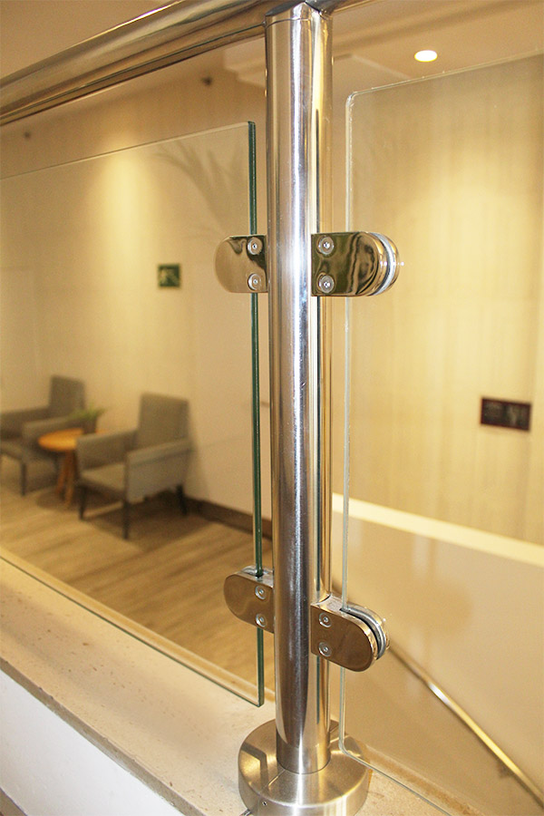 barandillas_de_interiorismo_en_san_sebastian_donostia_hotel_orly.jpg