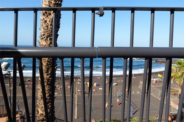 barandillas_de_acero_galvanizado_termolacado_en_puerto_de_la_cruz_tenerife.jpg